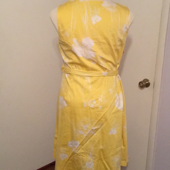 Stunning Surplice dress by Lane Bryant close out sale ๐ - Picture 5 of 8